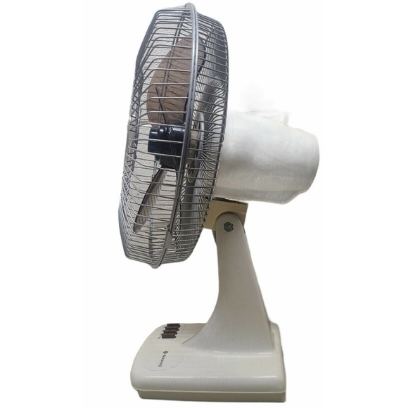 Vintage Sanyo 3 Speed Oscillating Electric CLEAN EF-12SP-1 - Picture 2 of 6